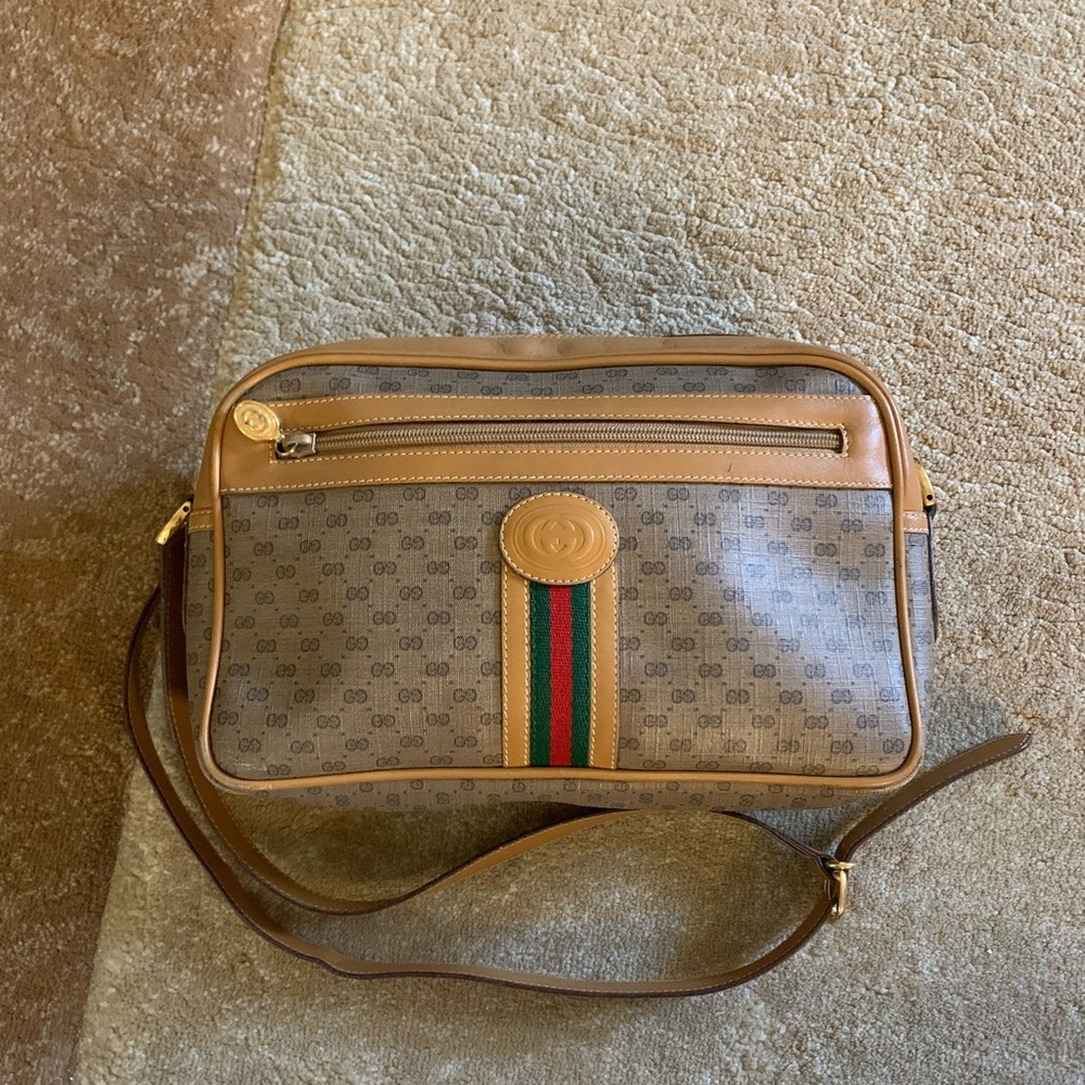 Gucci crossbody bag